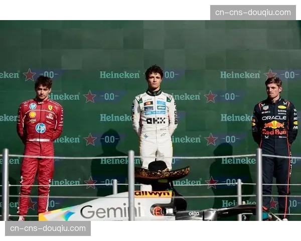 F1沙特站正赛：诺里斯守住领先夺冠，角田裕毅获生涯最佳分站亚军